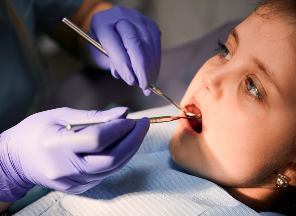 ¿Cada cuánto hay que llevar a un niño al dentista?